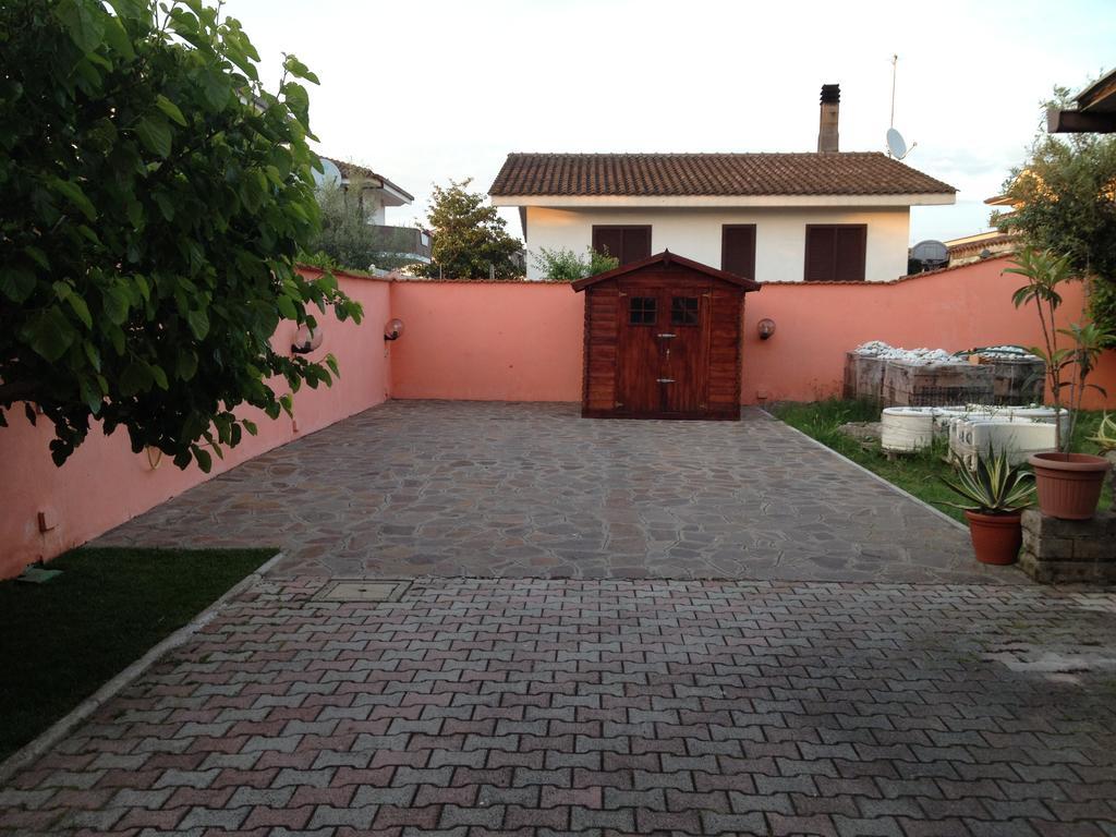 Orange Holiday Home Torvaianica Exterior photo